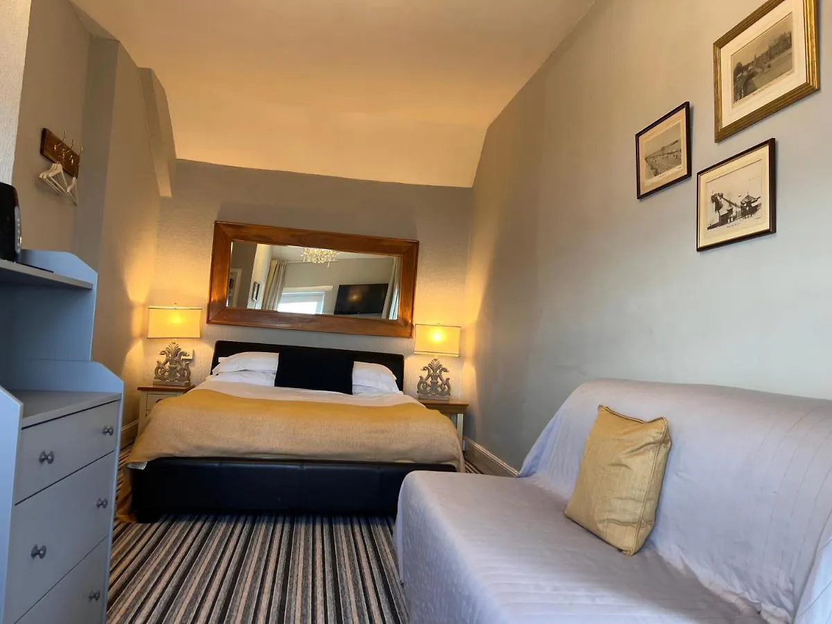 Sids Restaurant And Bar With Rooms Cardiff 3*,